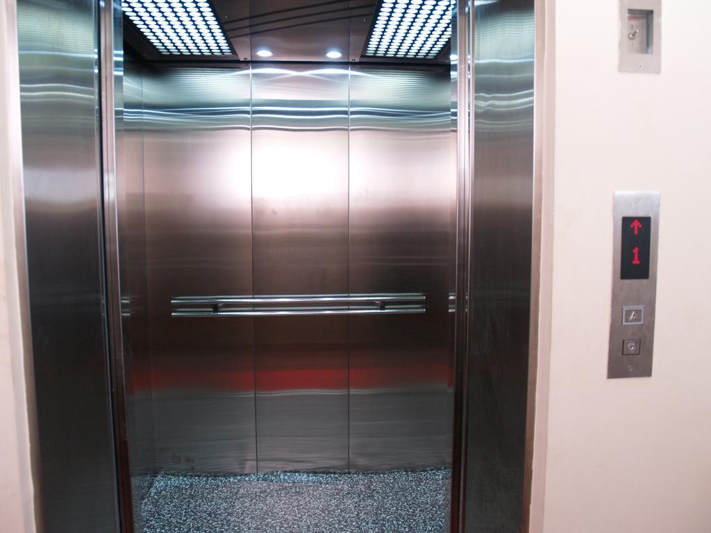 Nice Dream Hotel Mandalaj Zewnętrze zdjęcie